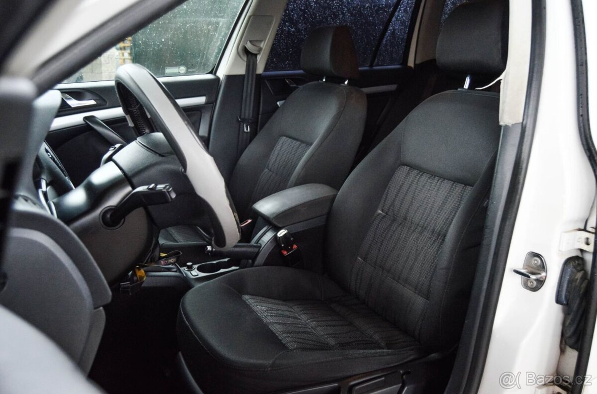 Škoda Octavia Combi 2.0 TDI Ambiente - 19