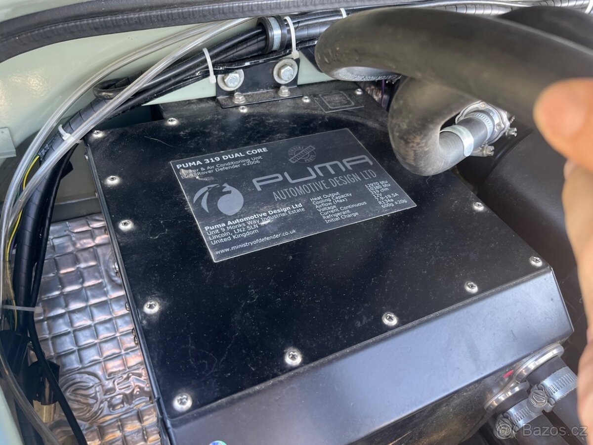 Prodám Land Rover Defender 110 - 300 TDi po GO - 19