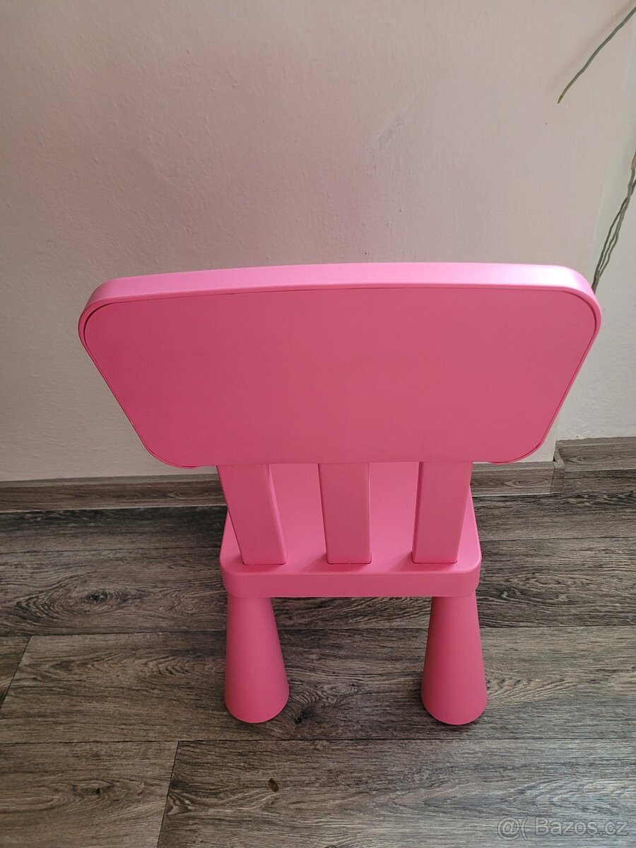 Ikea dětský set - stůl a 2 růžové židle - 19