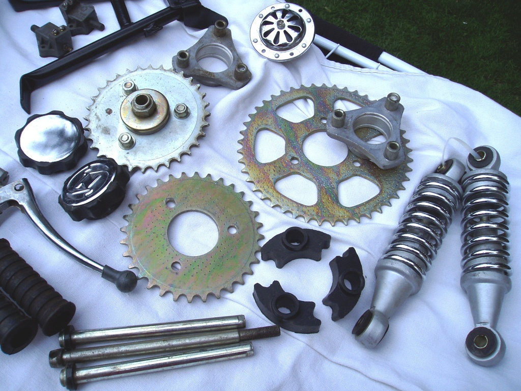 - STELLA - Nové - RUKOVATE a - SEDLO - Originál - - 19