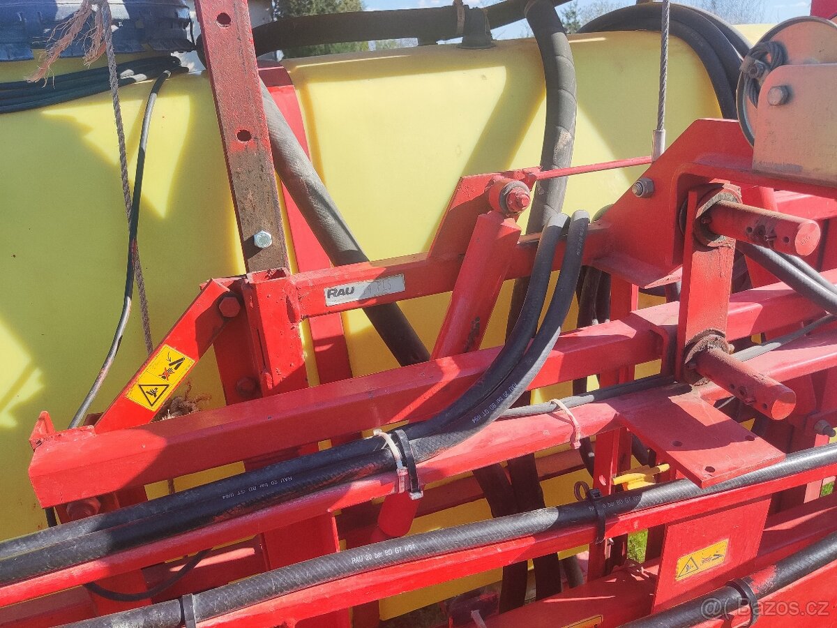 Postřikovač RAU - 19
