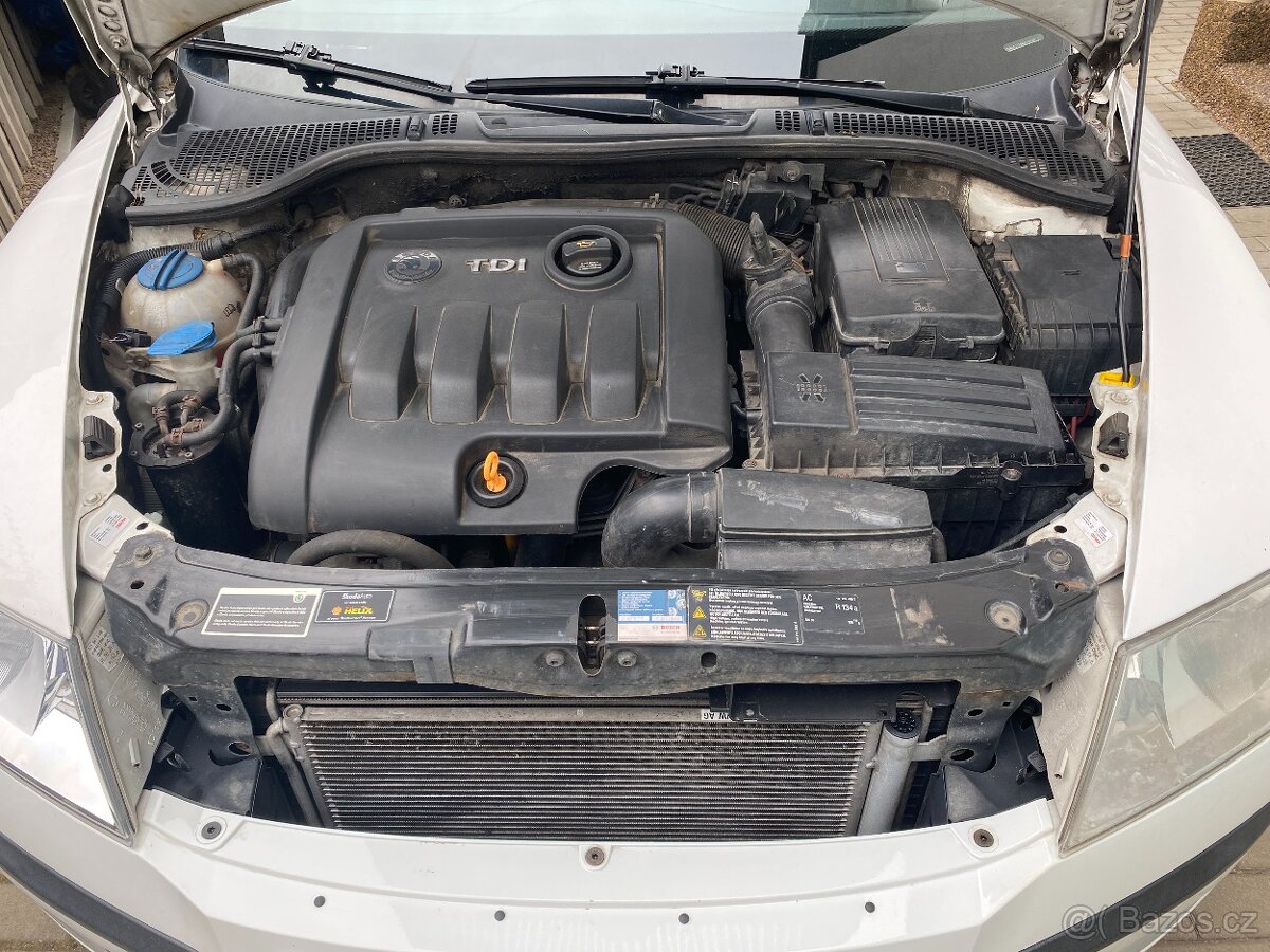 Škodu Octavii 2 - 19