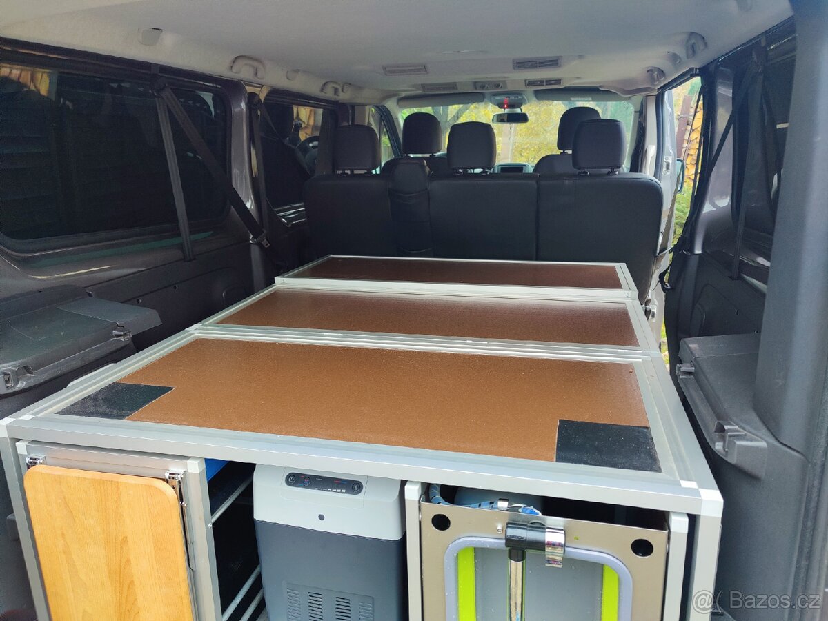 Renault Trafic 1.6 dci 92kw, DPH - 19