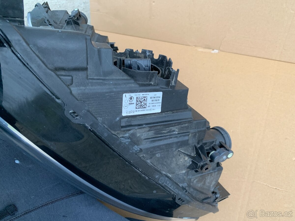 predni led svetla xenon skoda scala levy pravy - 19