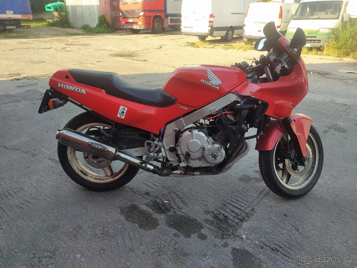 Honda CBR 600F PC23, 1989, Benetton Colours + 1 na ND - 19