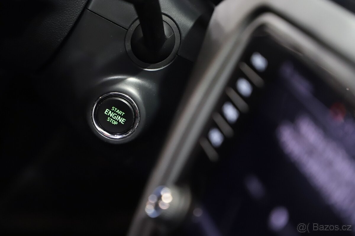 Škoda Octavia 3 Combi 1.6 TDI 85kW DSG - Zálohováno - 19