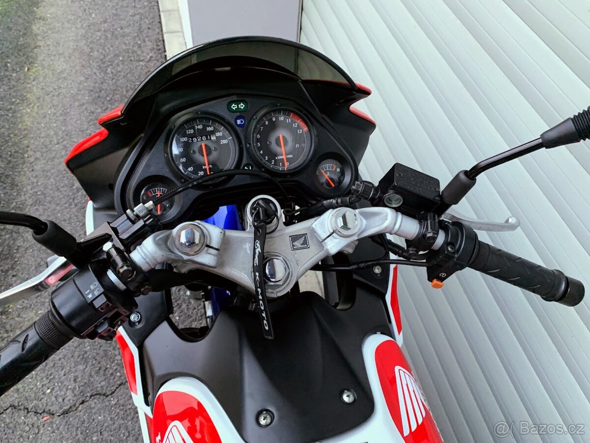 Honda CBR 125R vstřikování - 19
