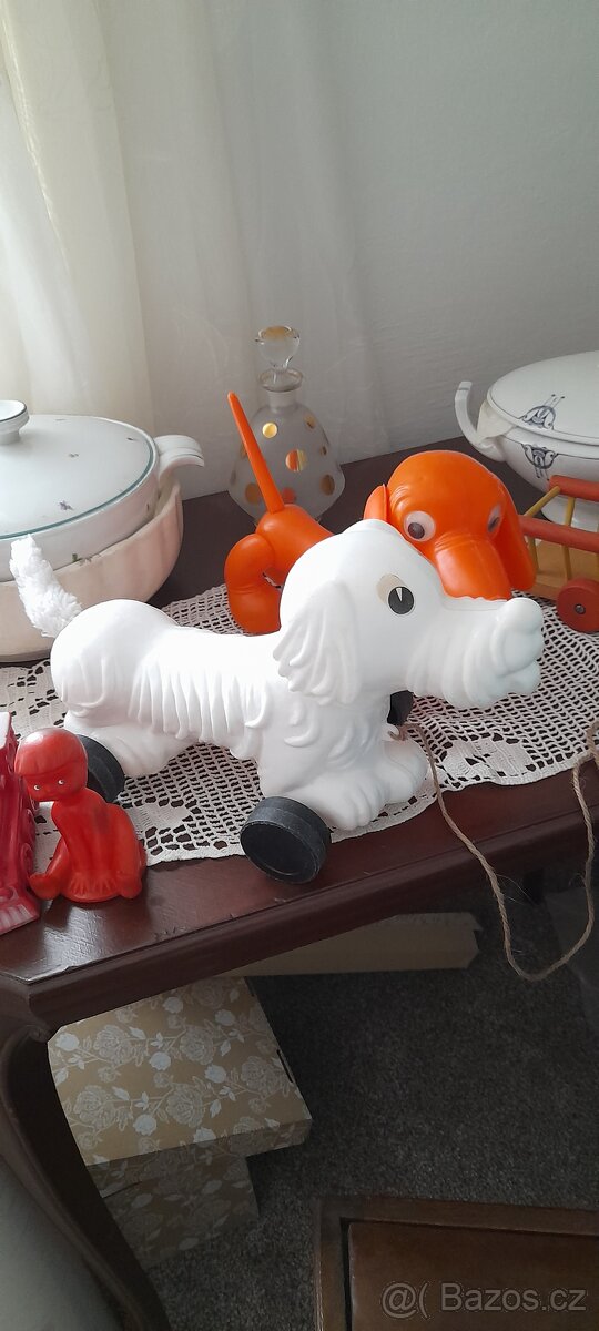 Retro hračky modrá mašinka prodána - 19