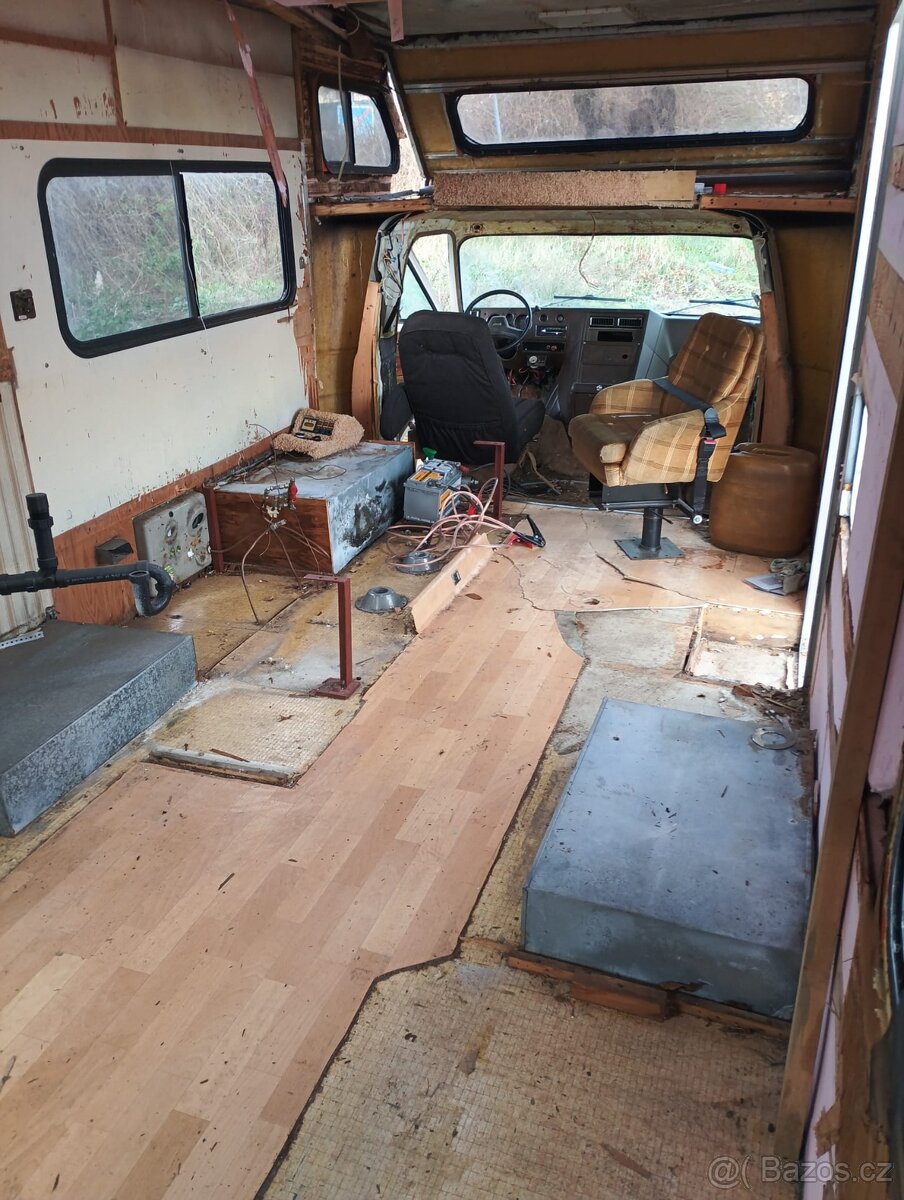 Karavan Chevy G30 6,2 diesel, měchy - 19