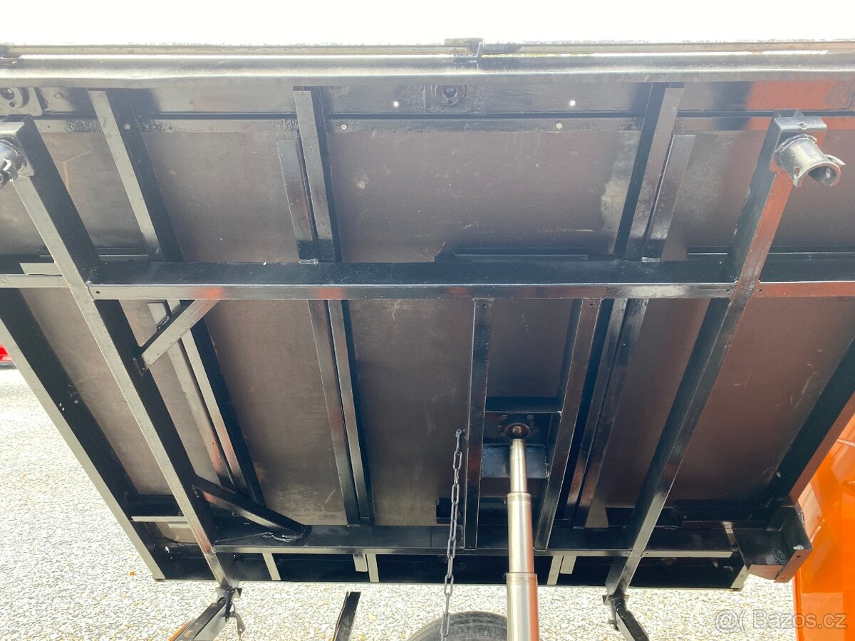 Volkswagen Transporter, 1.9Tdi 75 KW-6MÍST-SKLÁPÉČ - 19