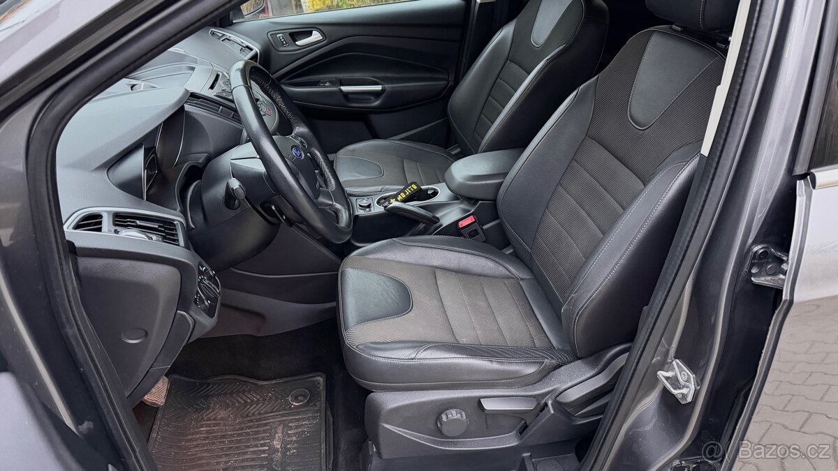 FORD KUGA AUTOMAT - NA PREDAJ - 19