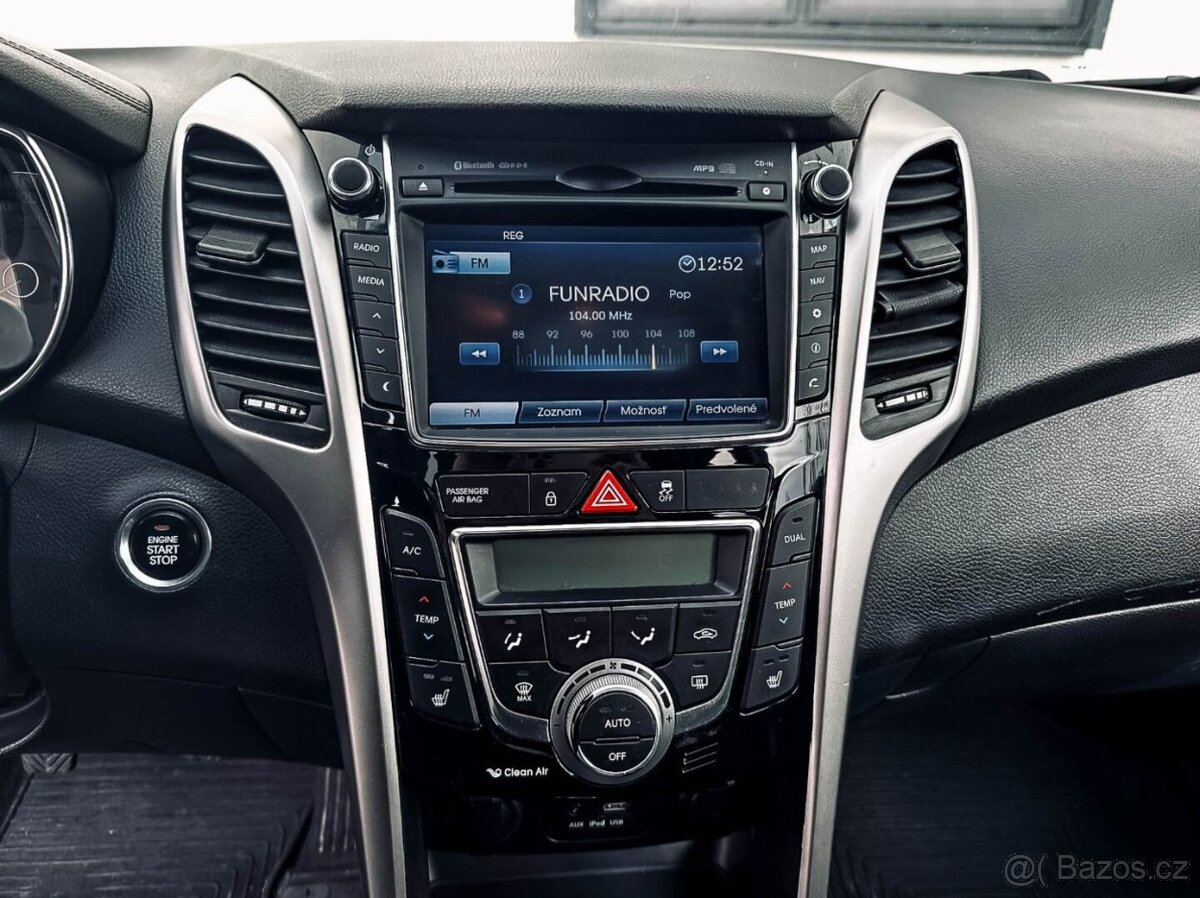 Hyundai i30 CW 1.6 CRDi 136 Style - 19