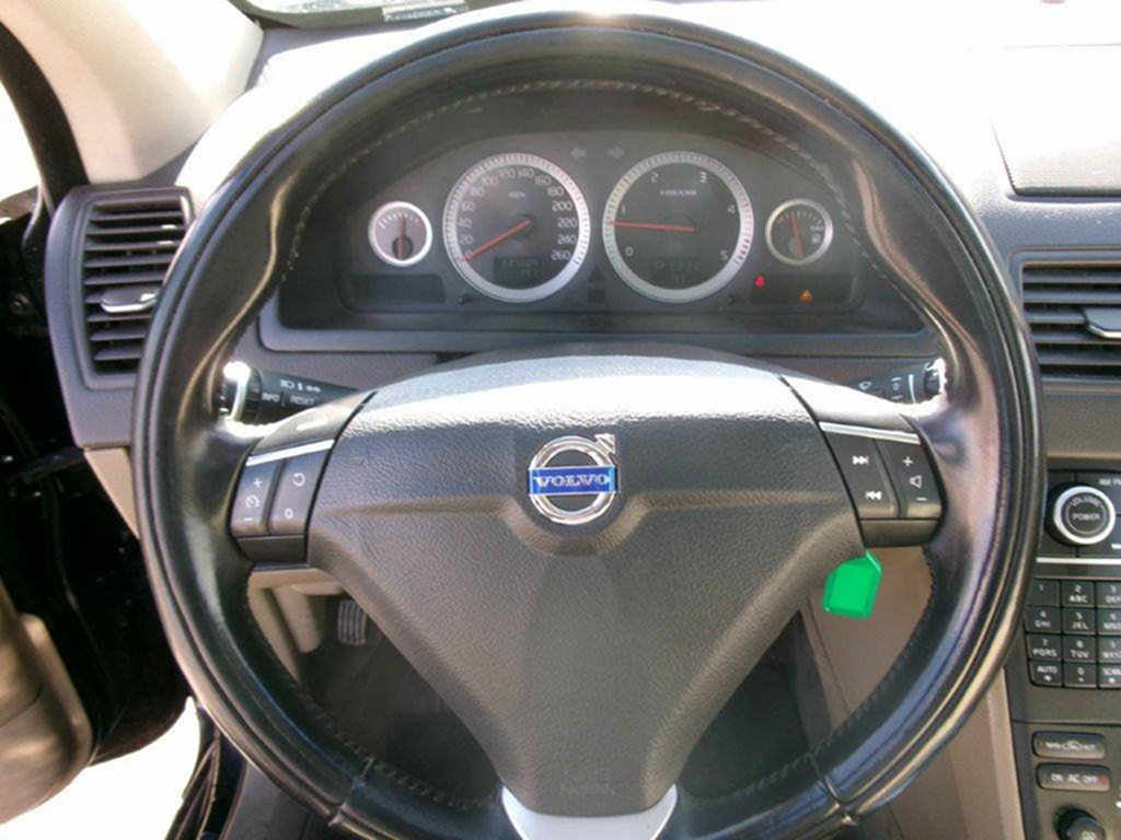 VOLVO XC90 2,4D5 147kw AWD Momentum Geartronic DPH 2012 - 19