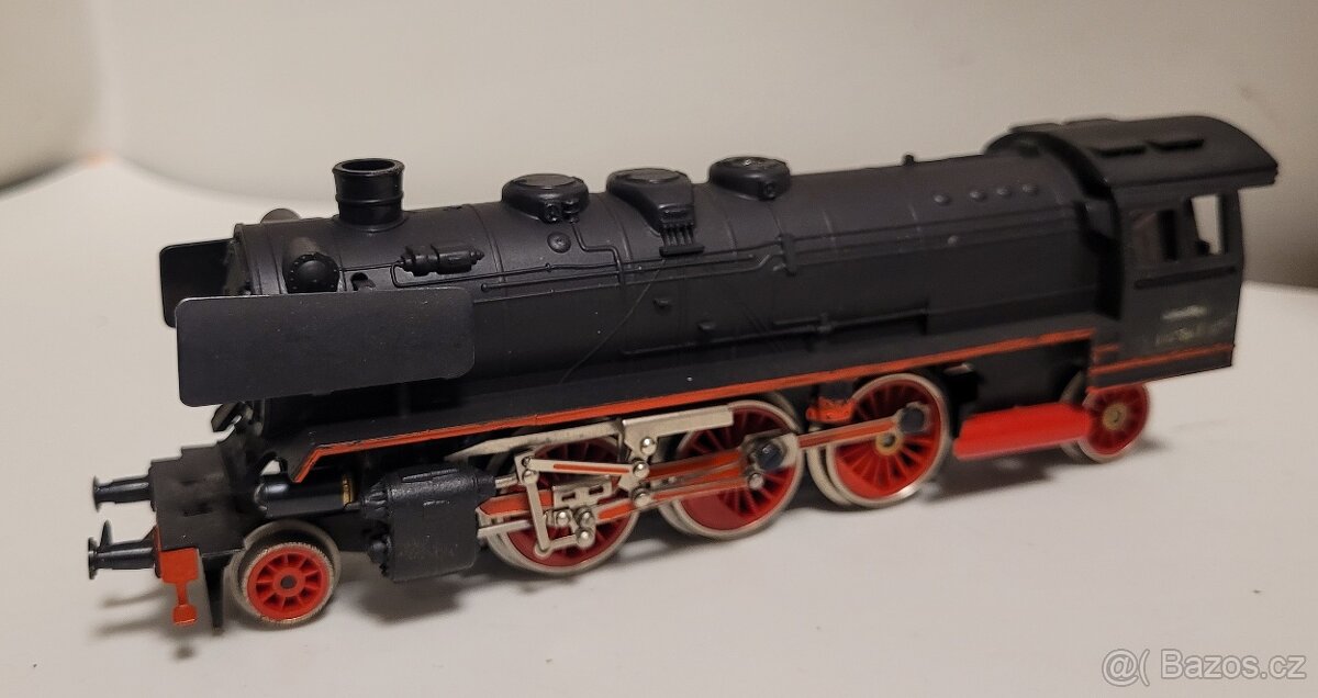 Modelová železnice, vlaky, vagony, příslušenství - 19