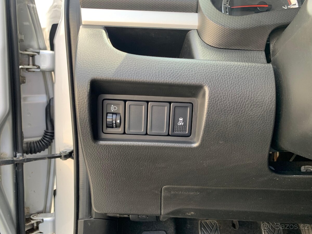 Suzuki Swift 1.2i, 69KW, 4x4 - 19