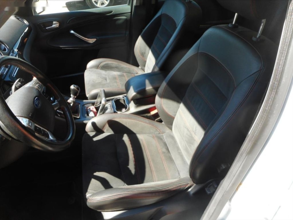 Ford S-MAX,2,0 i TITANIUM - 19