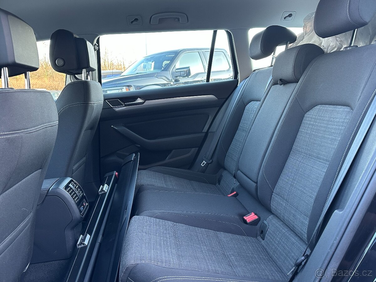 Volkswagen Passat 2020 - 19
