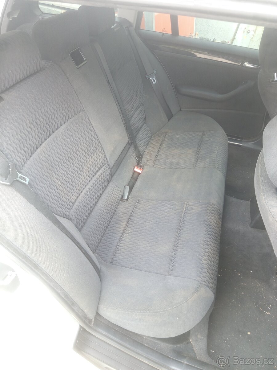 BMW E46 320d manuál - 19