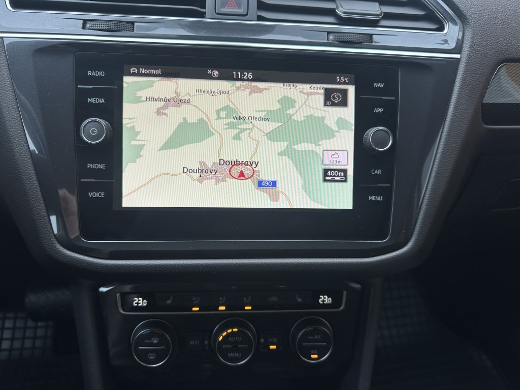 VW Tiguan Allspace 2.0 TDi 140kW serviska - 19