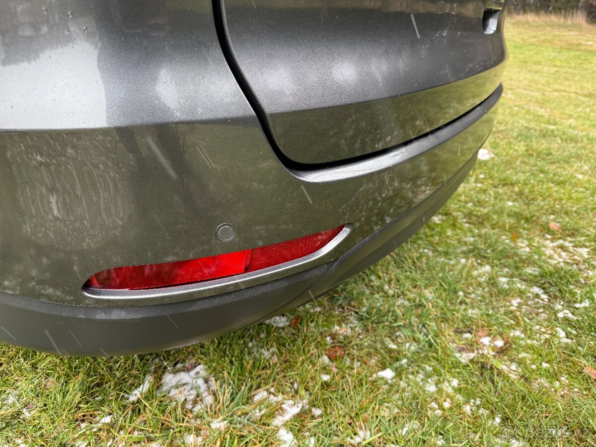 2016 FORD Galaxy 2,0TDCi Po servisu - 19