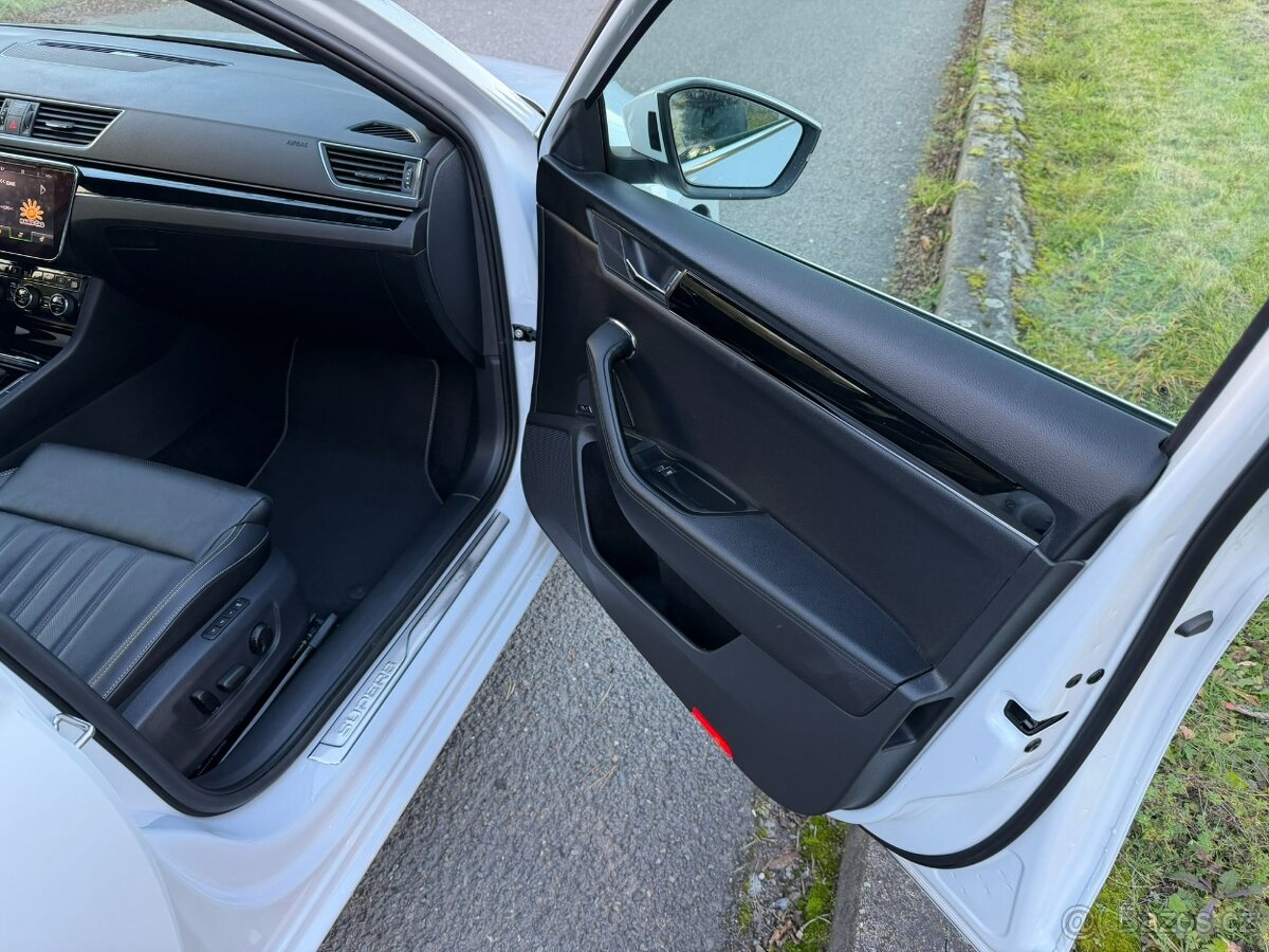 Škoda Superb 3 L&K kombi r.v. 2022 dsg 2.0TDi 110kw webast - 19