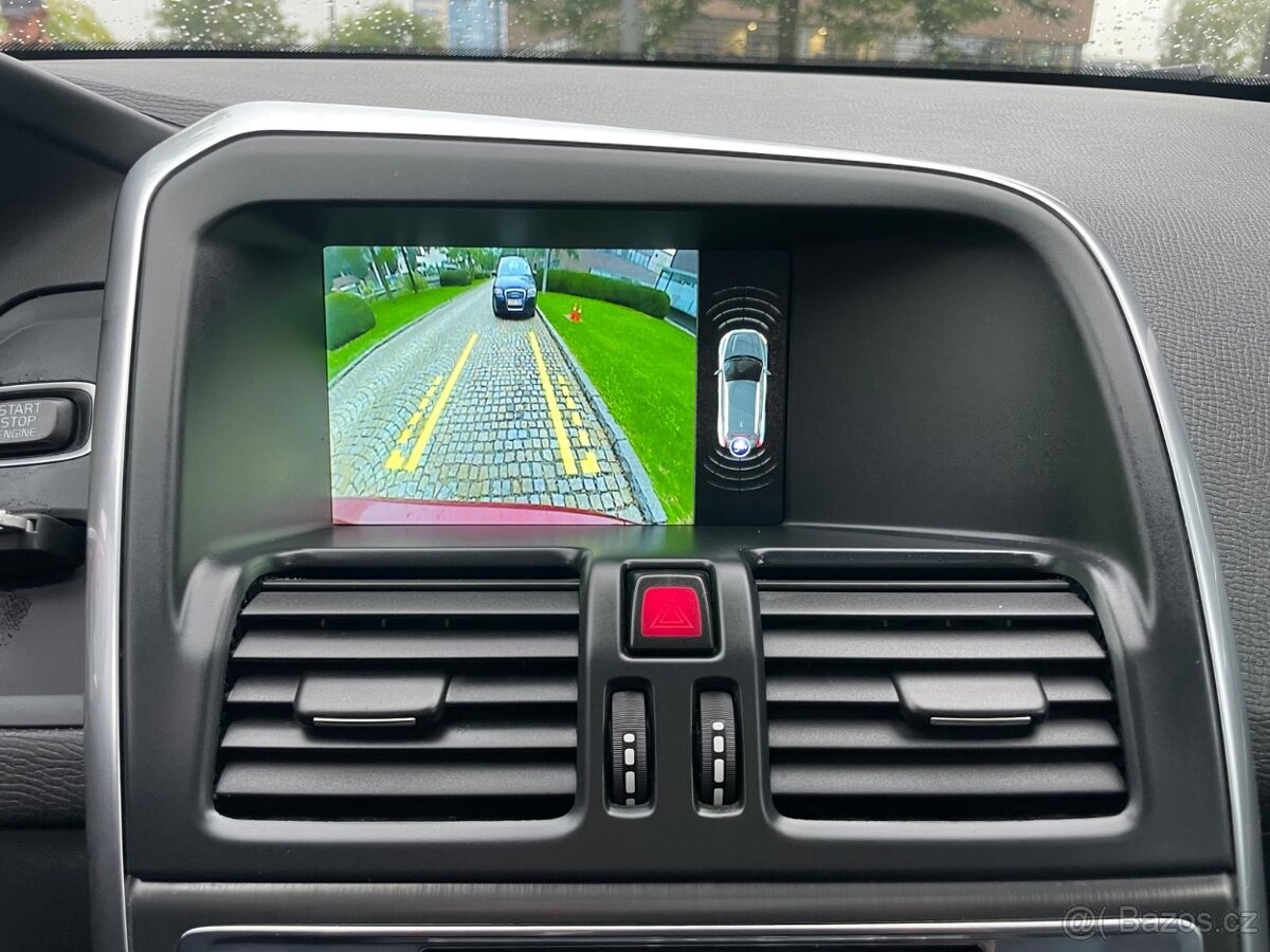 Volvo XC60 2.4D 5V 4x4 AUTOMAT VYHŘEV SERVISKA - 19