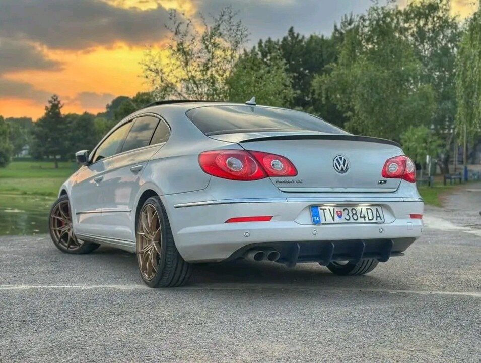 PASSAT CC spoiler kridlo lipko na kufor - 19