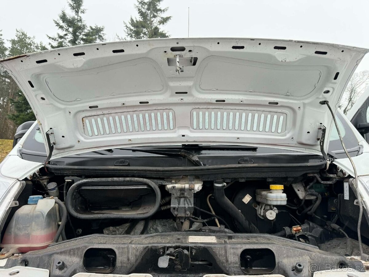 Fiat Ducato 2,3 JTD chlaďák - 19