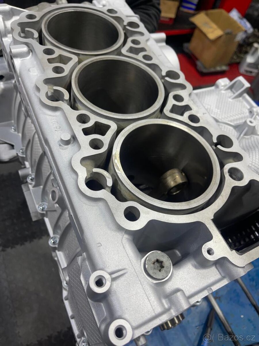 PORSCHE 4S 911 997.1 - 19