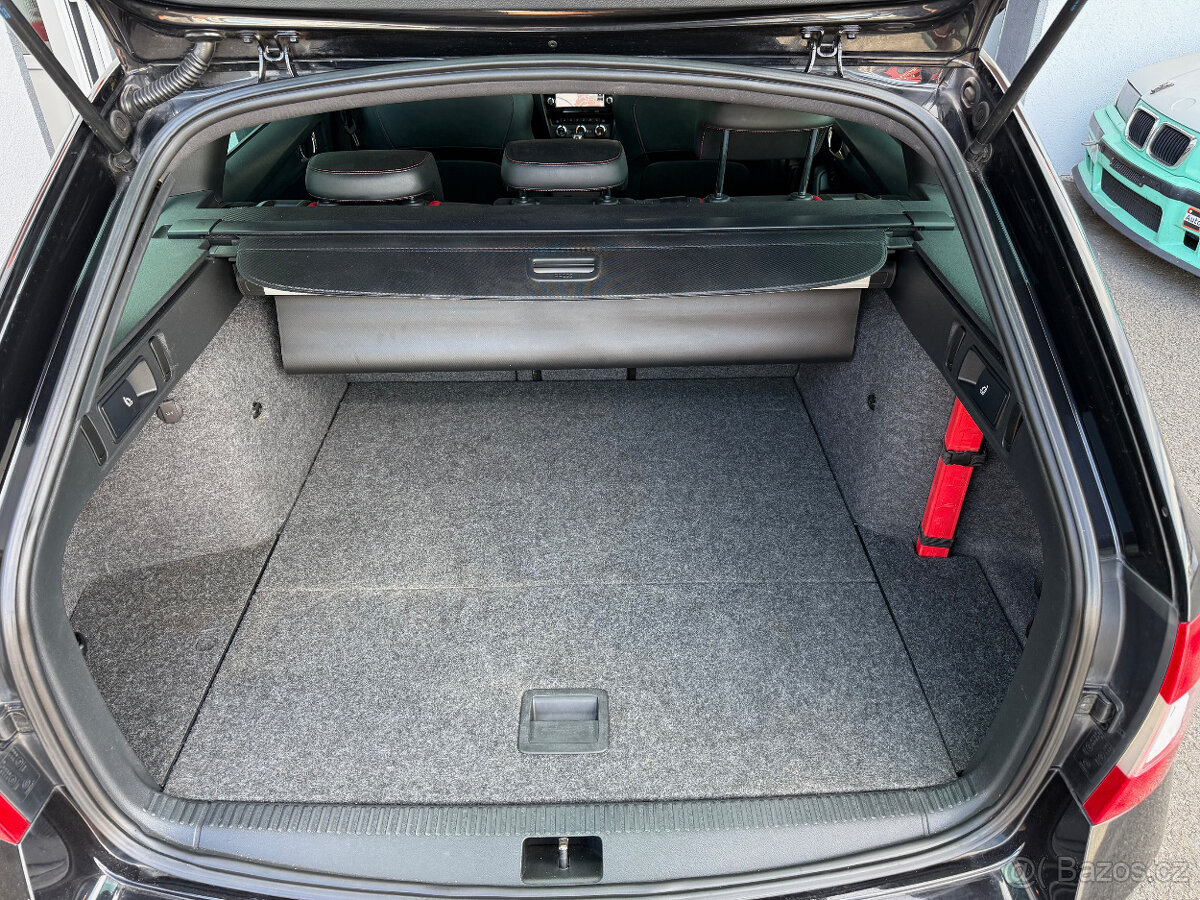 Škoda Octavia 2.0TDI RS DSG,po vekém servisu - 19