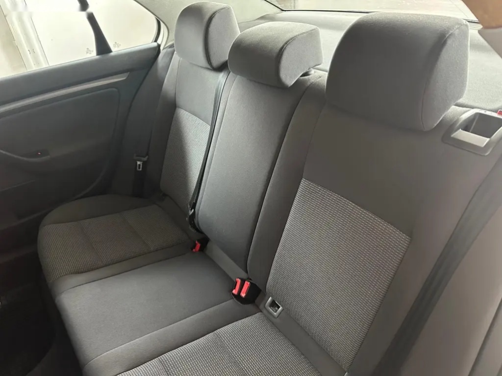 Volkswagen Jetta, 1.6i + LPG 75 KW - CZ - 19