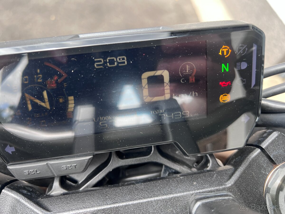Honda CB 650R, možnost splátek a protiúčtu - 19