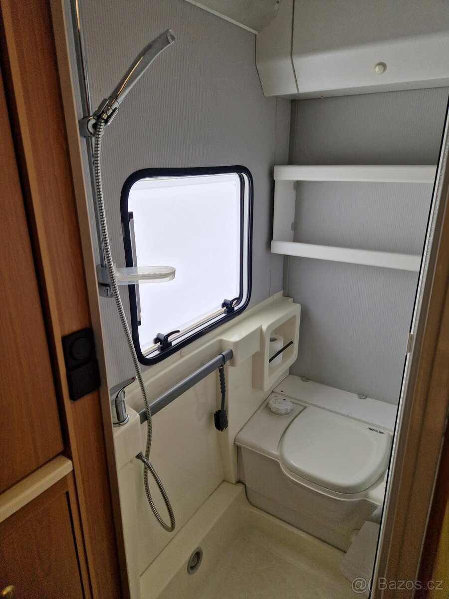 Obytný přívěs Knaus - 19