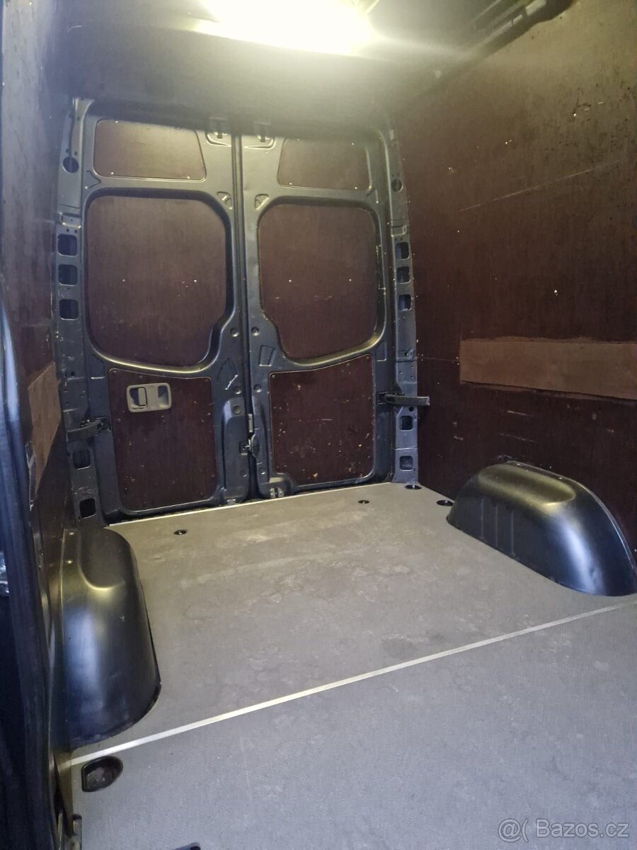 Mercedes SPRINTER /2016/ 319 CDI 3.0 V6 - 19