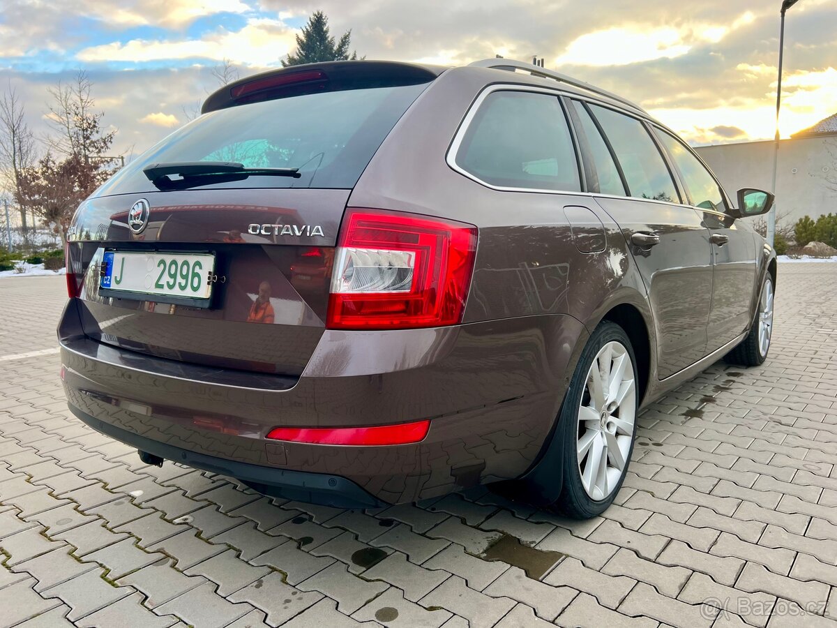 Škoda Octavia III Combi 2,0 TDi 110kW Elegance - 19