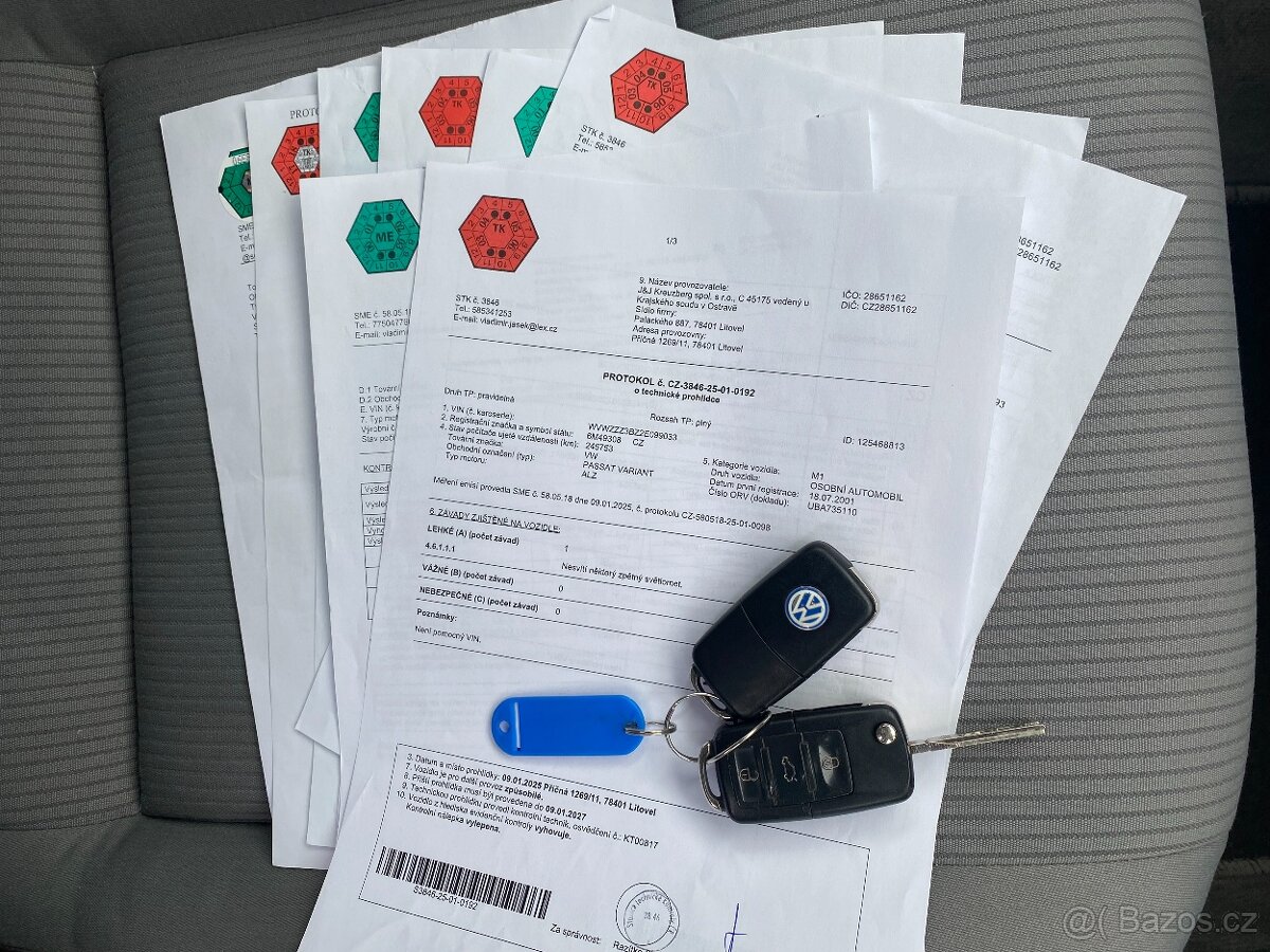 VW Passat 1,6 MPi Výhřev, Nosič, Aut. Klima - 19