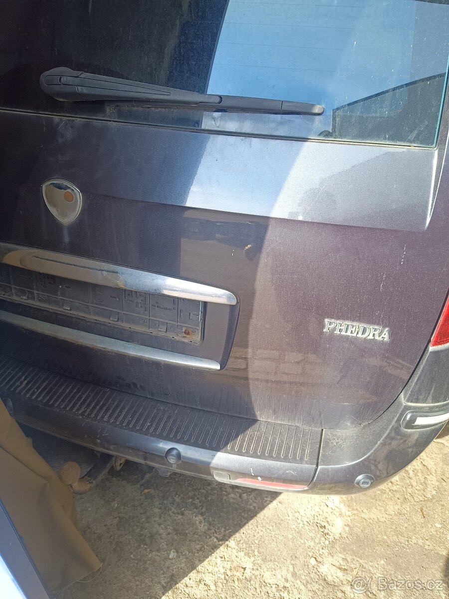 Lancia Phedra díly - 19