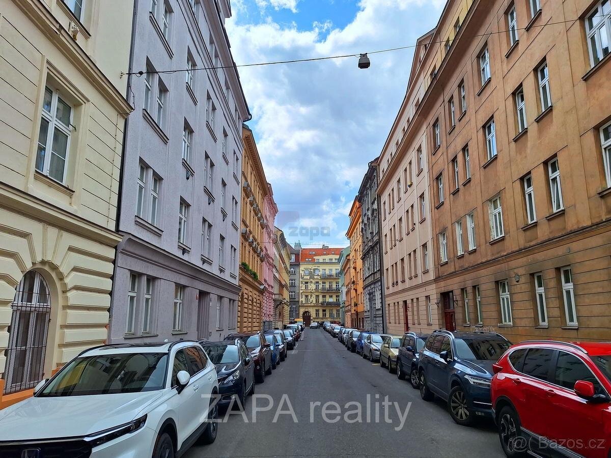 pronájem 2+1 72 m2 P5 Smíchov po kompl. rek. ul. Na Celné 2 - 19