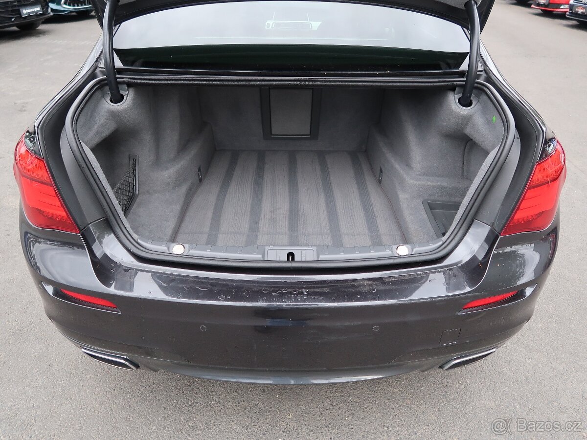 BMW 750d 750d,xDrive,280kW,1majČR,DPH - 19