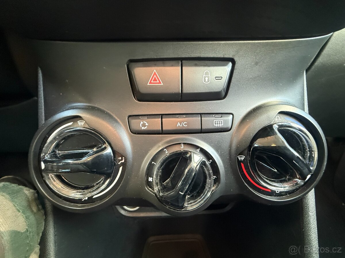 Peugeot 2008 1,2 benzin stk 05/2027 - 19