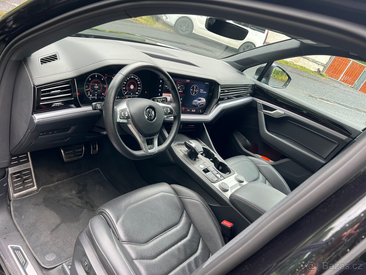 Volkswagen Touareg R-Line 3.0 TDI Tiptronic 210kW - 19