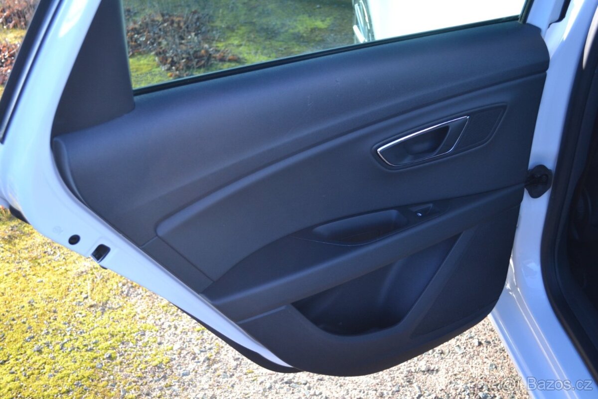 Seat Leon ST 2.0 TDI DSG LED ACC - 19