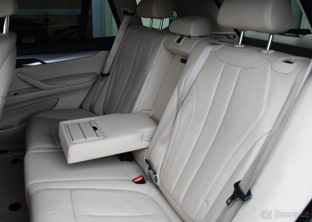 BMW X5 xDrive40d K360°ACC ČR - 19
