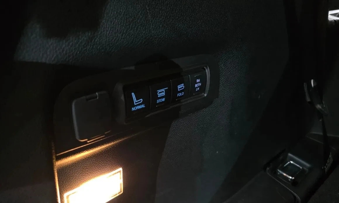 2018 FORD EXPLORER 2.3 ECOBOOST LIMITED 4WD - 19