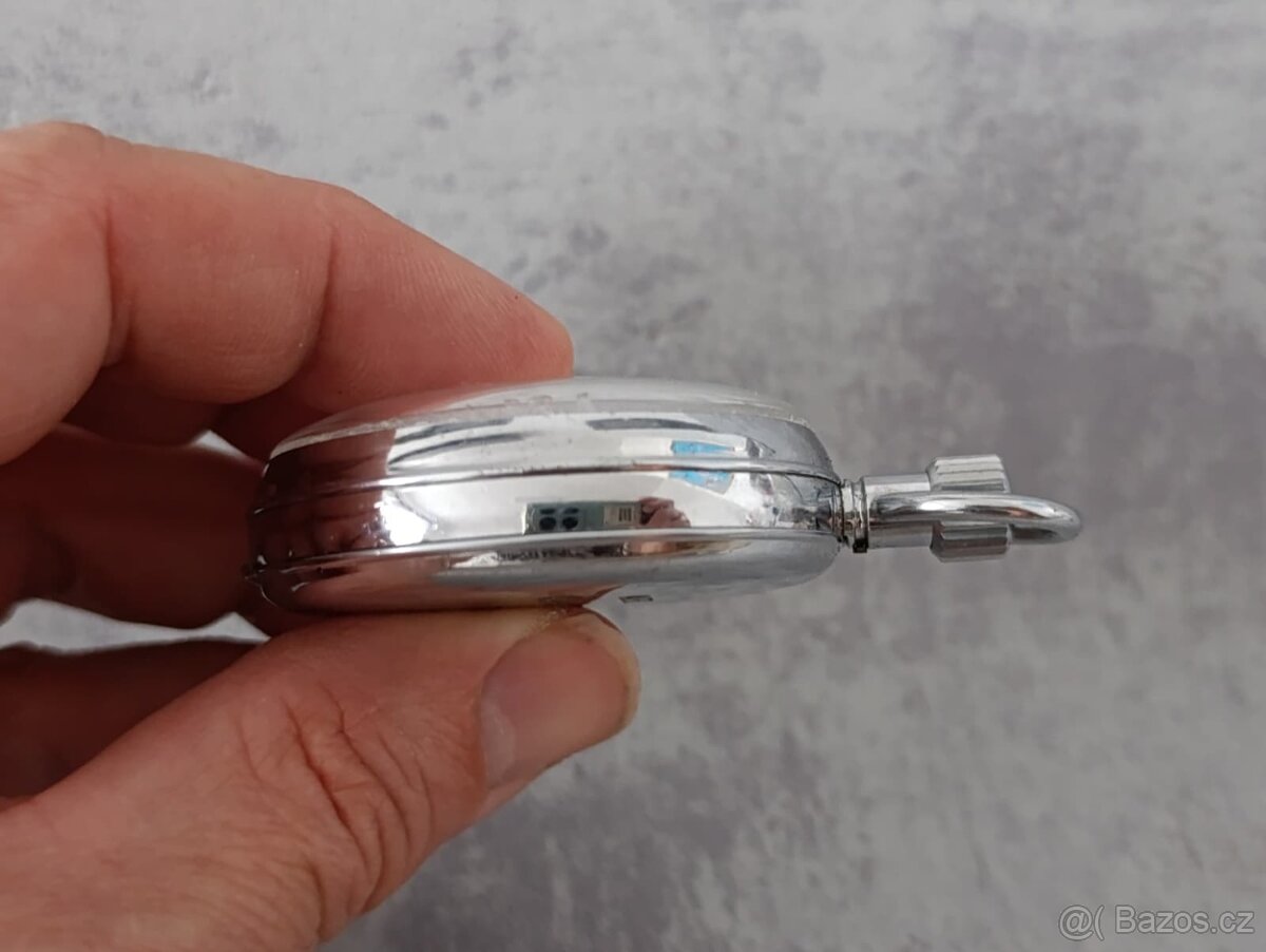 Velmi staré vojenské ŠVÝCARSKÉ stopky mikrograph HEUER - 19