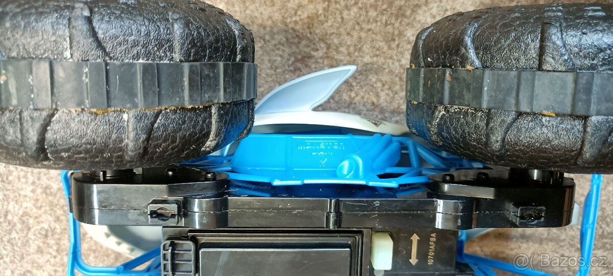 RC Monster Jam Megalodon Storm od Spinmaster - 19