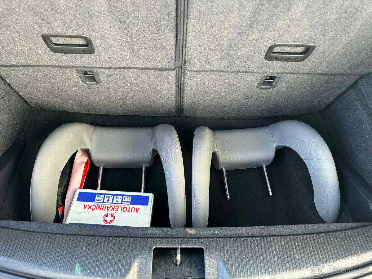 Prodám Seat Alhambra 1.4 TSi - 19