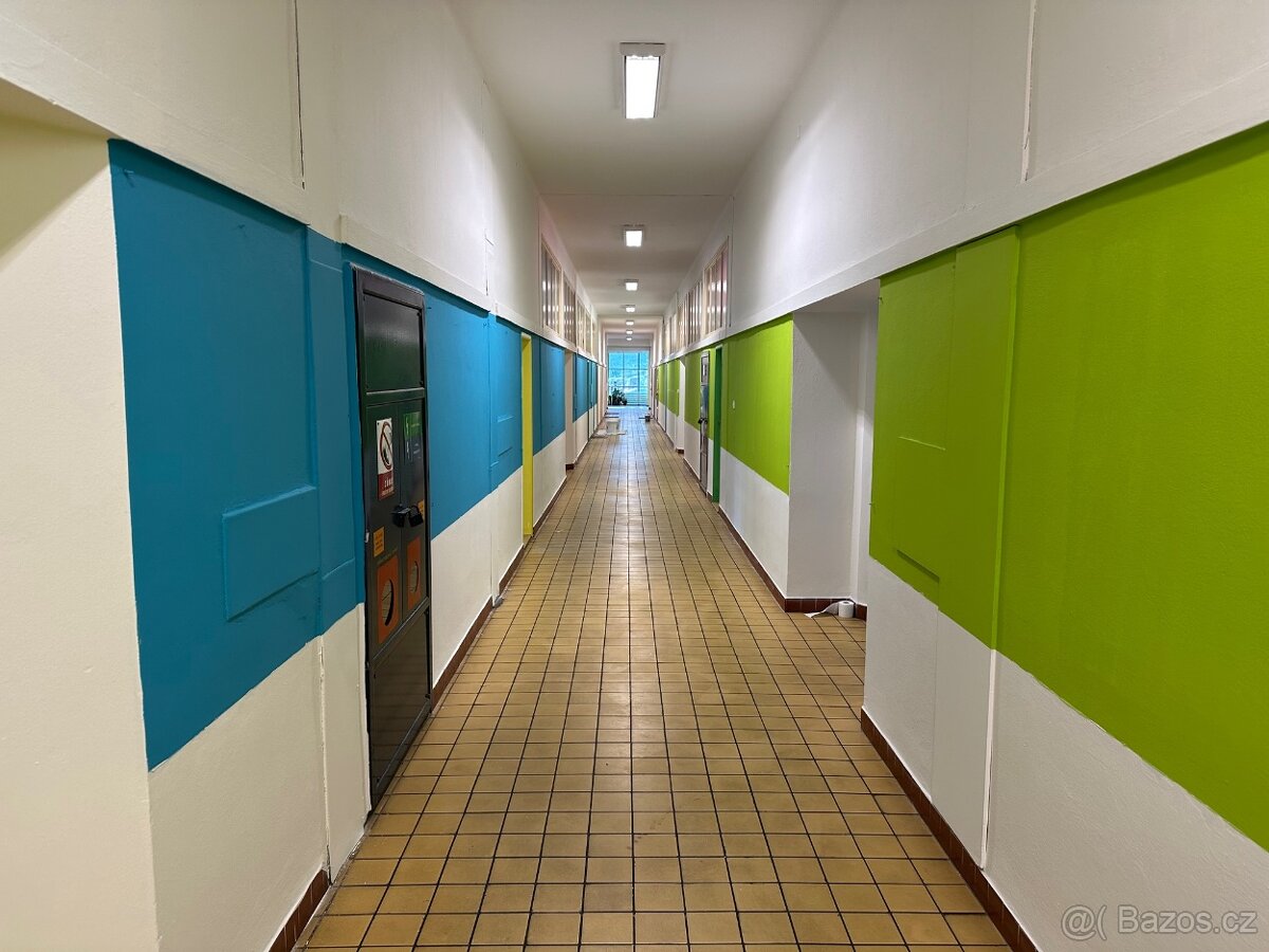 Stavební firma nabízí volné termíny - 19