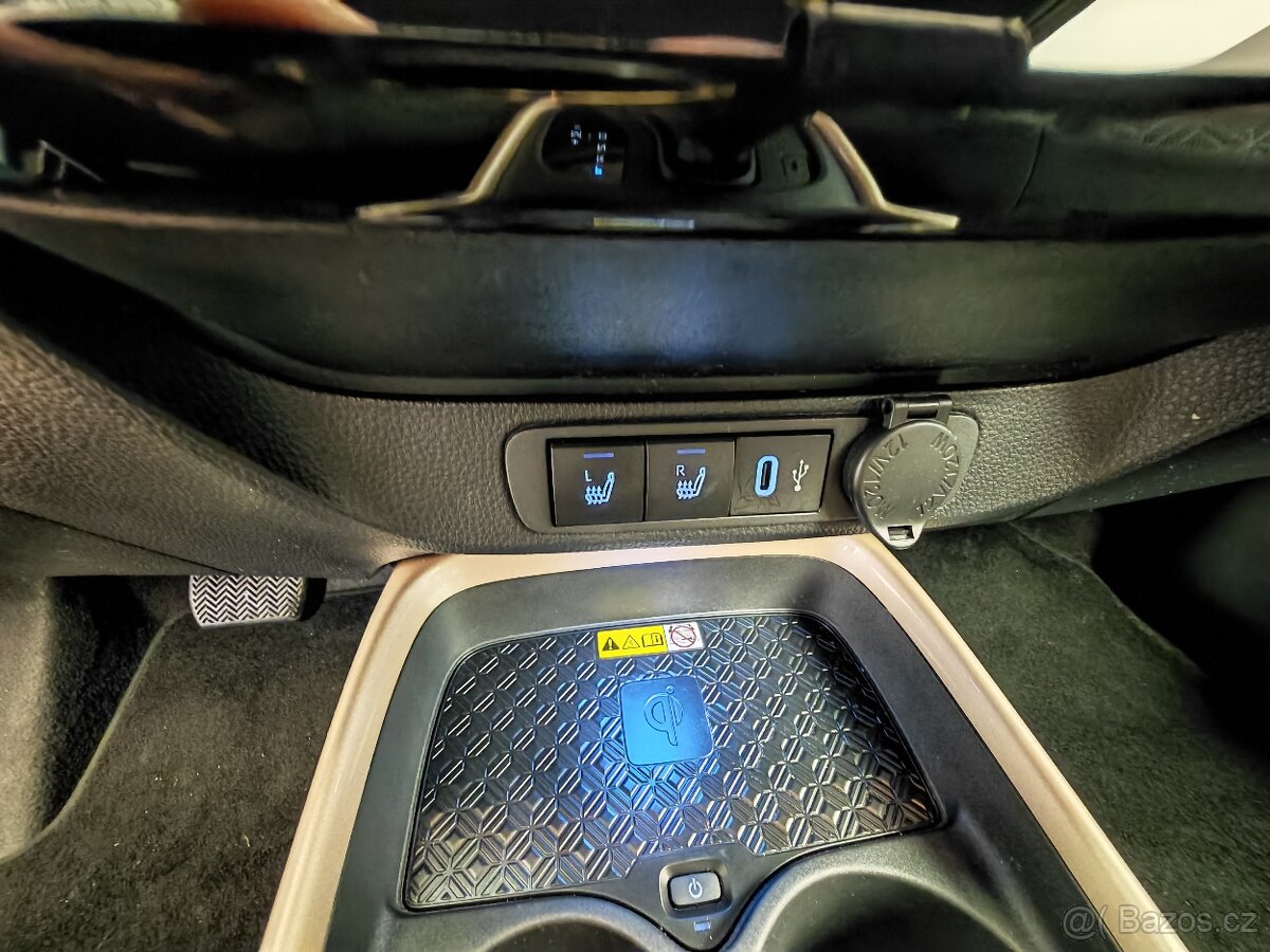 Toyota Aygo 1.0 X-Play STYLE - 19