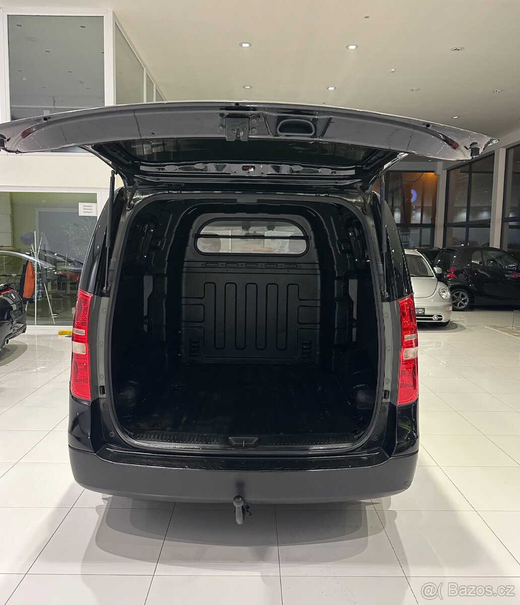 Hyundai H 1, 2.5 DIESEL Ojeté, 8/2011, 153 000 km - 19